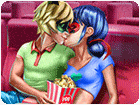 เกมส์เลดี้บั๊กจูบกับแฟนในโรงหนัง Dotted Girl Cinema Flirting